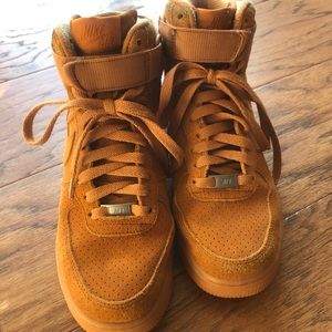 Suede Nike Air Force 1 - size 8